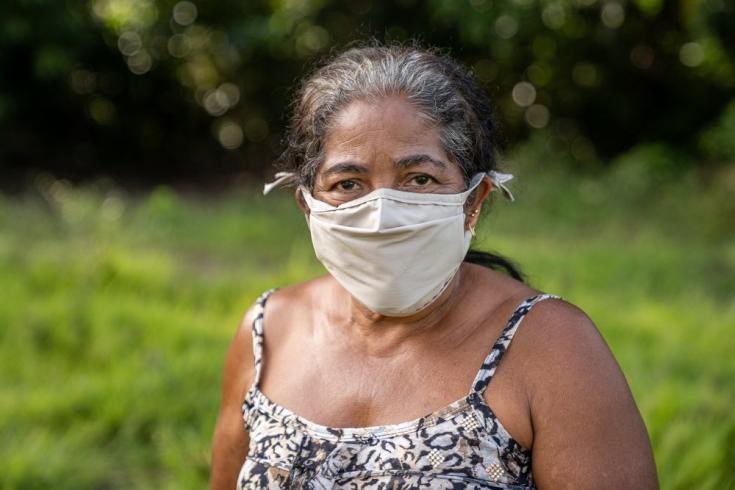 Maria Rosinete Monteiro, residente de Ipixuna, cuenta: “Cuando se trata de un problema de salud grave, o te marchas y vas a Portel o vas directamente al cementerio. Y Portel está lejos. Son más de 24 horas de caminata”. Brasil, julio de 2021