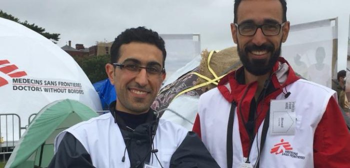 Ahmed Abdalrazag nació en Irak. Trabajó con Médicos Sin Fronteras (MSF) en un campo de refugiados en Túnez en 2011. Experimentó muchas de las dificultades que actualmente están siendo discutidas en la muestra “Forced from home” que la organización está realizando en Estados Unidos y donde él trabaja como guía. ©MSF