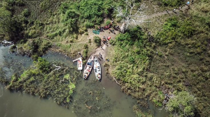 Transporte de ayuda humanitaria en Mozambique