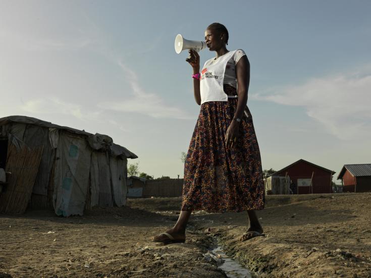 Promotora de salud de MSF en la primera campaña de vacunación masiva contra la hepatitis E. Bentiu, Sudán del Sur.