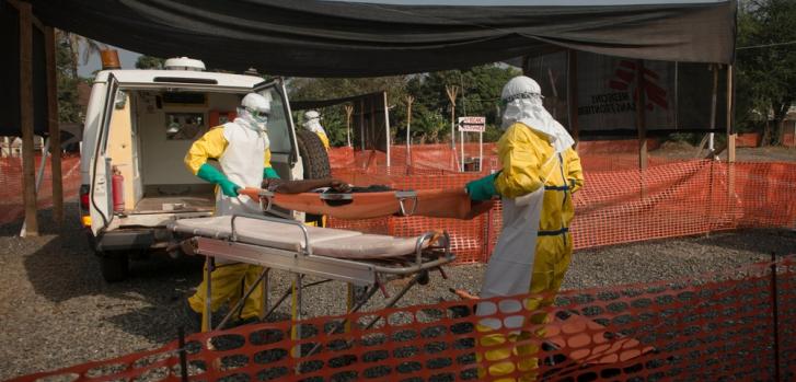 Centro de Tratamiento de Ébola en Freetown, Sierra Leona. © Yann Libessart/MSF