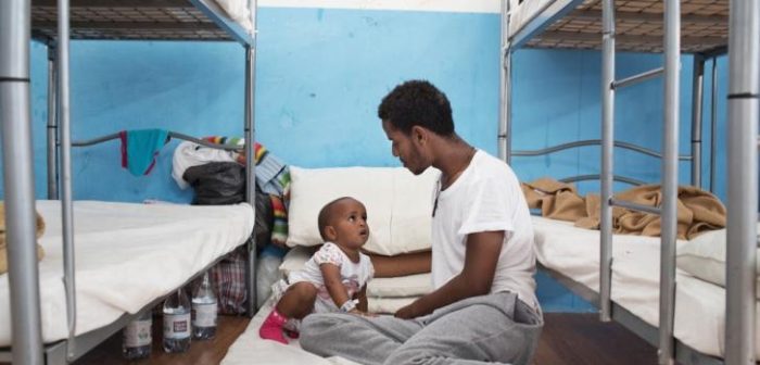 "Dejé Eritrea para que mi hija pudiera tener un futuro" En el Centro de Recepción de Pozzallo ©Alessandro Penso