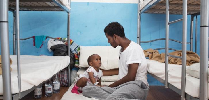 "Dejé Eritrea para que mi hija pudiera tener un futuro" En el Centro de Recepción de Pozzallo ©Alessandro Penso