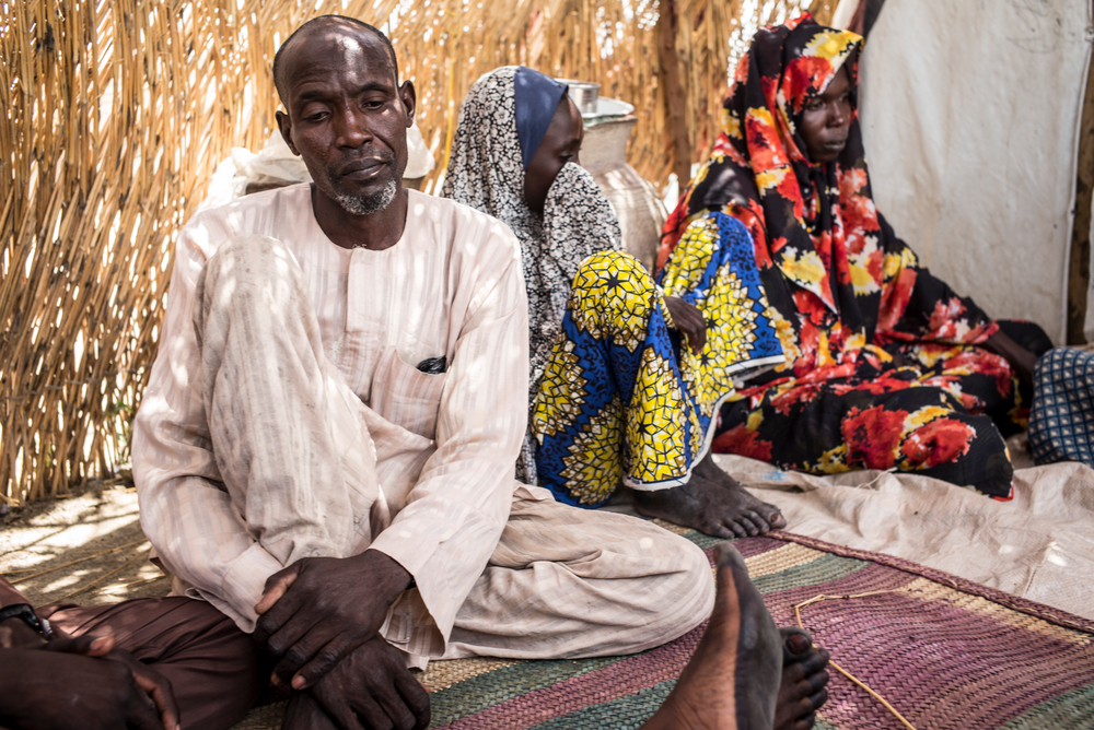 Fotografía de Mallan Ibrahim Kana, de 43 años. Es oriundo de un pueblo a 15 kilómetros de Ngala. Huyó dos veces antes de poder llegar al campo de Ngala. 