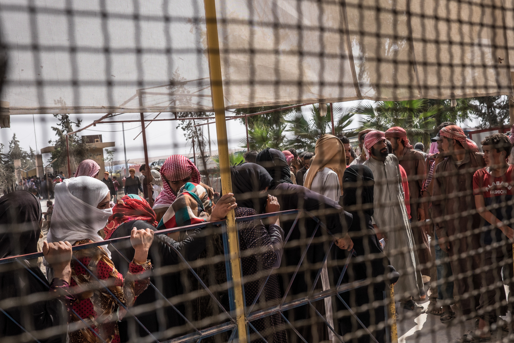 Campamento de Ain Issa, Siria, septiembre de 2017. El campamento, situado a unos sesenta kilómetros de Raqqa, da la bienvenida a 15 000 personas que huyen de las luchas en las ciudades de Raqqa y Deir Ezzor.