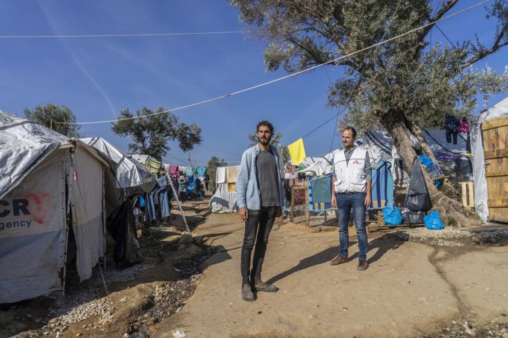Christos Christou, presidente internacional de Médicos Sin Fronteras, visita el campamento de Moria, en Lesbos, Grecia.