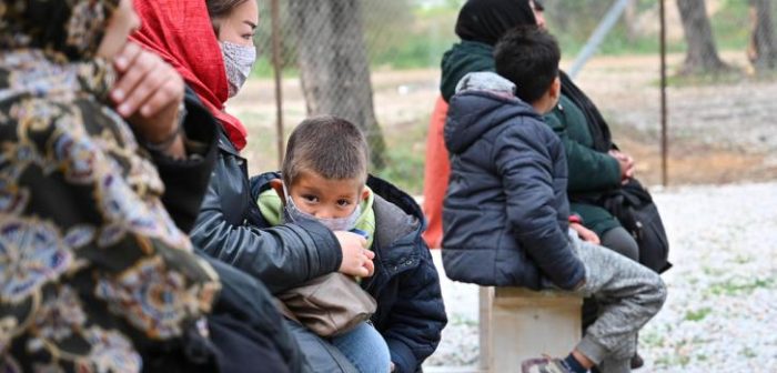 Adaptamos nuestras actividades para responder al COVID-19 enel campo de Moria, Grecia.Peter Casaer/MSF