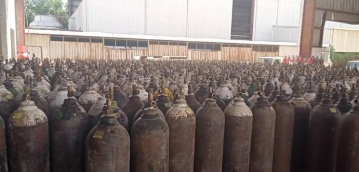 Tanques de oxígeno en el patio de nuestro centro COVID-19 en Adén, Yemen.MSF