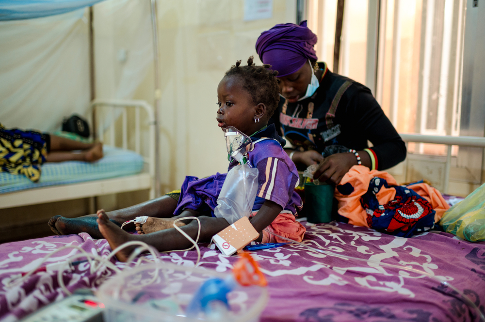 Tratamiento de pacientes con difteria en Guinea.
