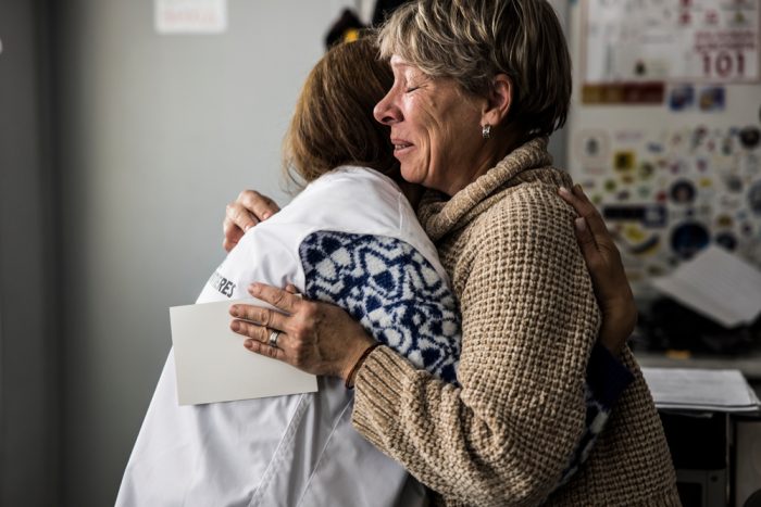 MSF brinda apoyo psicológico a pacientes en medio de la guerra en Ucrania.