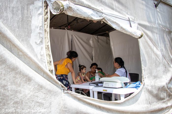los equipos de MSF brindan asistencia a personas desplazadas en Arauca, Colombia.