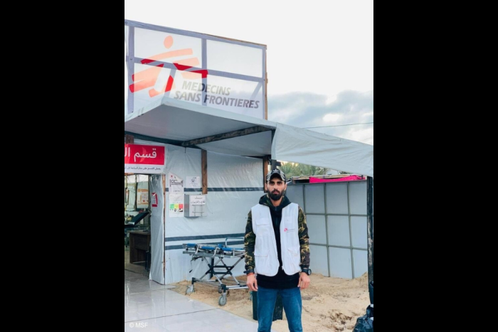 Lamentamos y condenamos la pérdida de nuestro excompañero Abdullah Hammad, quien fue asesinado por fuerzas israelíes el 3 de julio. Trabajador de Médicos Sin Fronteras (MSF) asesinado en Gaza