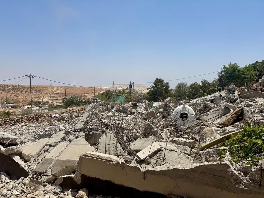 Limpieza étnica en Cisjordania: Desde enero de 2025, en Cisjordania, 6300 personas han sido desplazadas por las demoliciones llevadas a cabo por las fuerzas israelíes.
