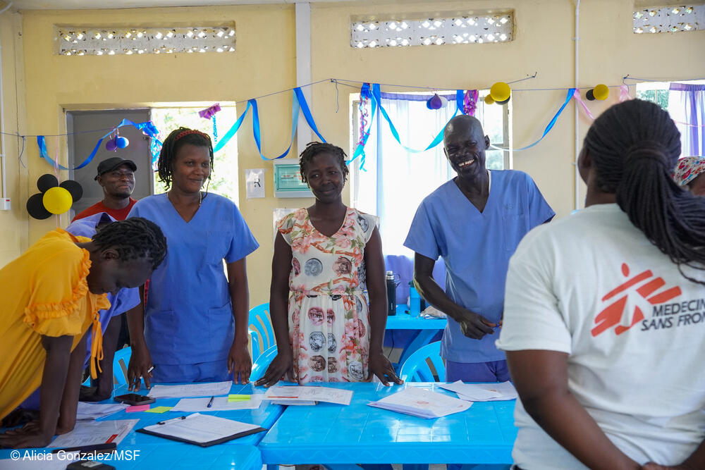 Sesión presencial de la Academia MSF para el personal de enfermería del proyecto.